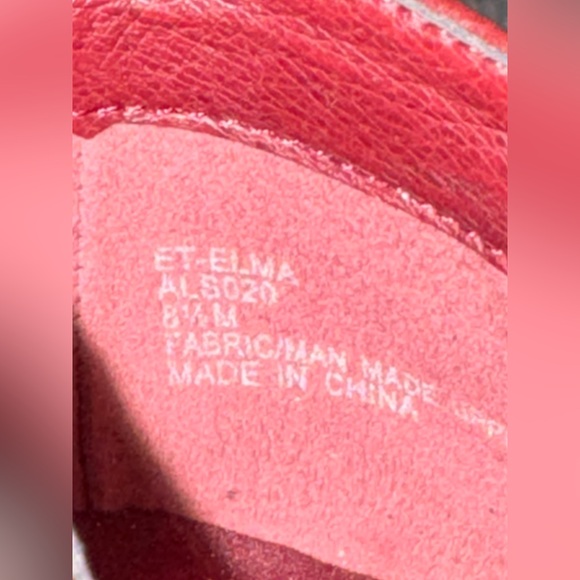 Ellen Tracy Burgundy Ankle Booties Heeled - Picture 7 of 9